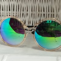 Слънчеви очила, дамски-Cal 4 големи , снимка 4 - Слънчеви и диоптрични очила - 35657914