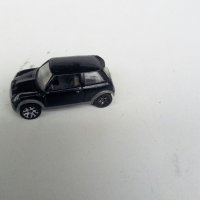 Mini Cooper S метална количка, снимка 3 - Колекции - 32594036
