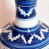Ръчно изработена и рисувана керамична ваза, снимка 5 - Антикварни и старинни предмети - 33190358