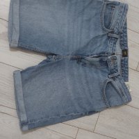 Мъжки къси дънкови панталони Lee,размер М, снимка 1 - Къси панталони - 40874162