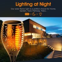 Соларна LED лампа имитираща огън със светлинен сензор / Вариант 1: 9 х 50 см , снимка 1 - Соларни лампи - 43023889