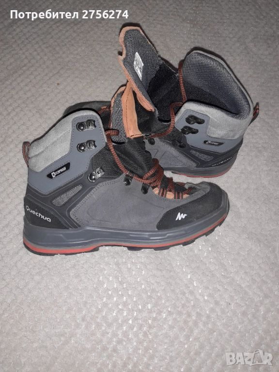 Зимни туристически обувки Quechua , снимка 1