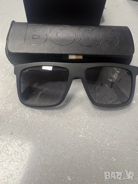 Мъжки слънчеви очила Boss, снимка 1