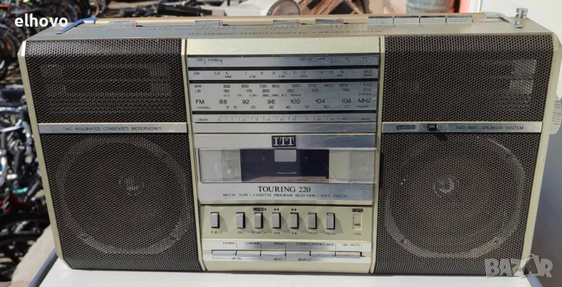 Радиокасетофон ITT Touring 220, снимка 1