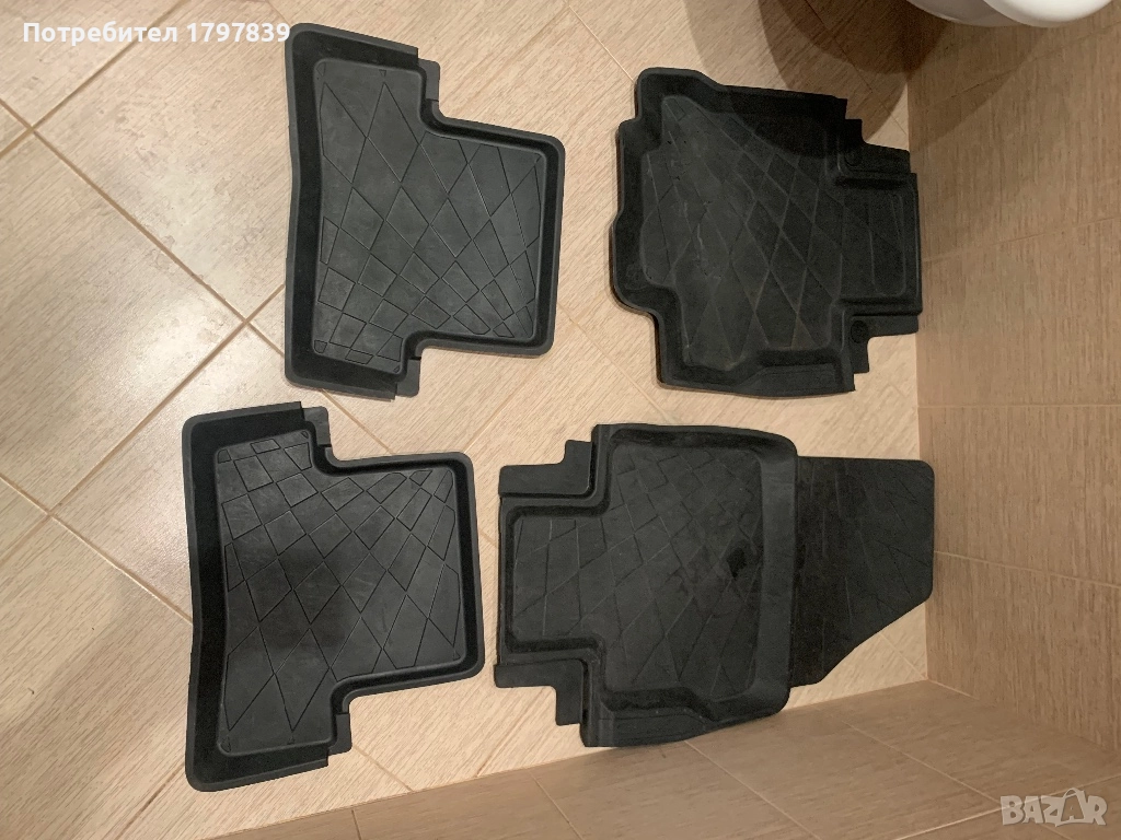 оригинални гумени стелки RENAULT Clio4, снимка 1