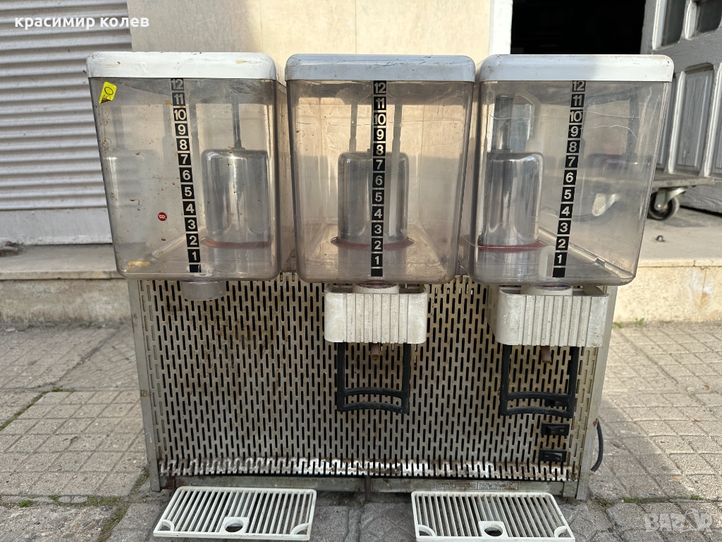 италианска професионална машина за охлаждане на сок или айран, снимка 1