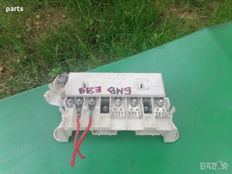 Блок Предпазители БМВ Е39 - Е38 - 61138365530 - 61138367252 N, снимка 1