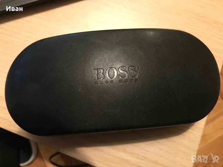 Твърд калъф за очила Hugo Boss, снимка 1