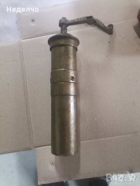 Бронзова мелачка за кафе , снимка 1