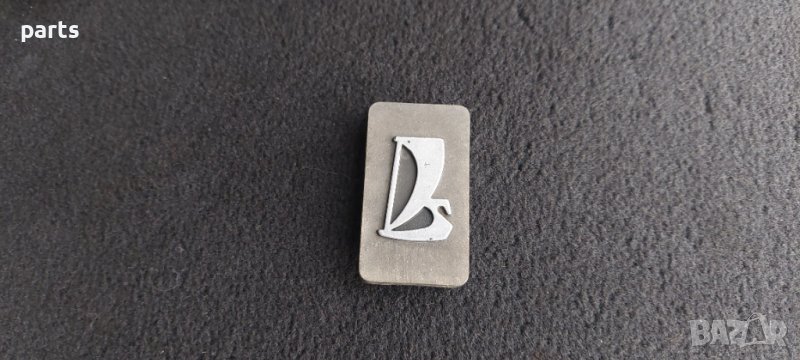 Емблема Лада 7 - 8212016 N, снимка 1