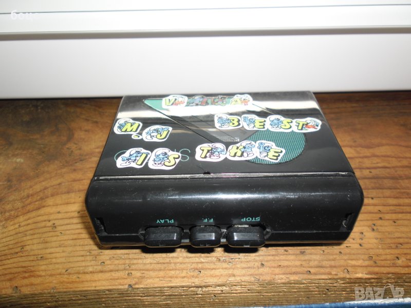 Продавам стар работещ уолкмен , снимка 1