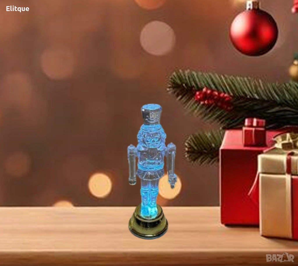 Светеща Коледна фигурка Лешникотрошачка – Войник, с LED осветление, снимка 1