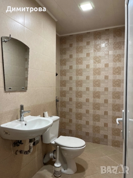 Тристаен апартамент с маза , снимка 1