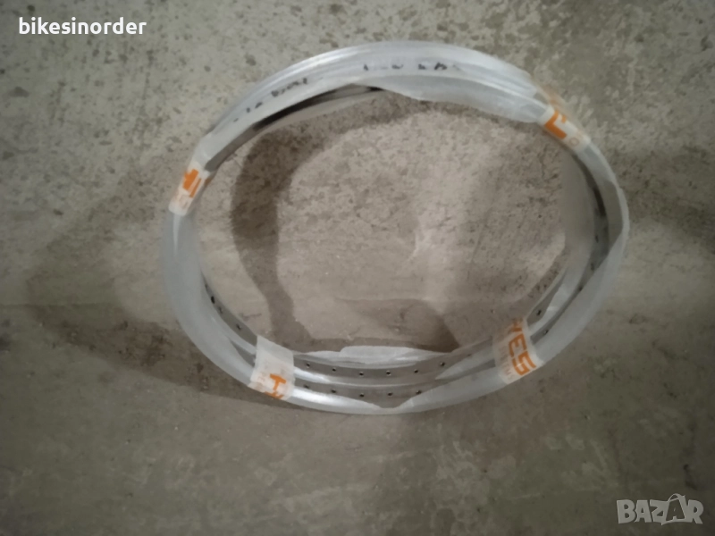 Шини 20ц. усилени за BMX нови, снимка 1