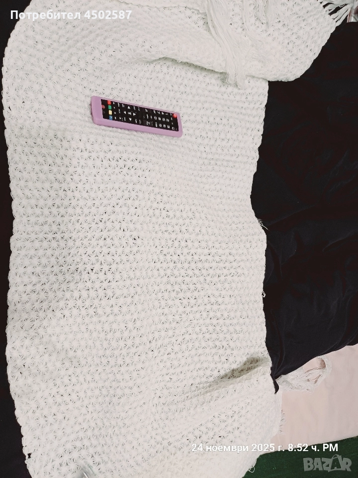 Широк и топъл бял шал, снимка 1