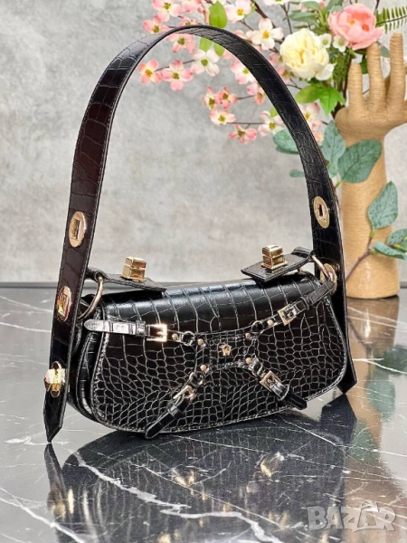 чанти , снимка 1