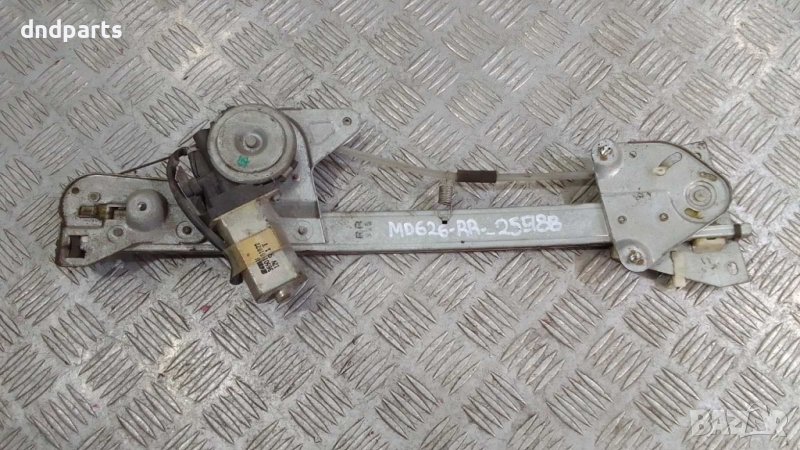 Стъклоповдигач Mazda 626(заден десен), снимка 1