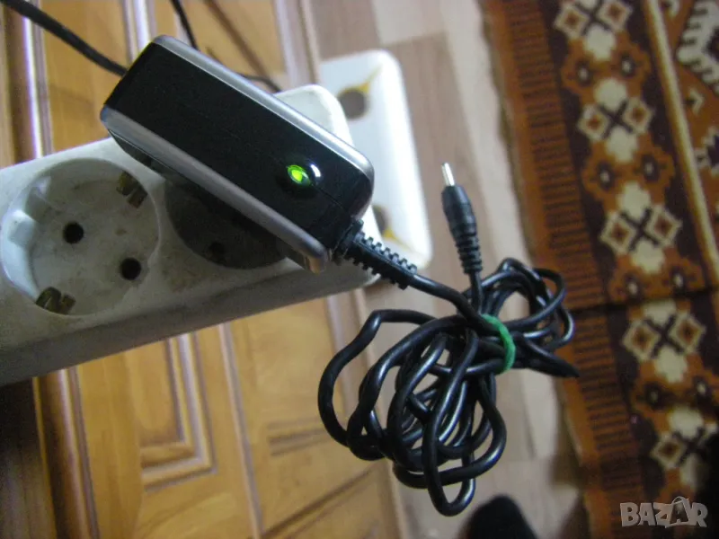 Адаптор HAMA MO-12D /АС 100V-240V/DC 6.5V, 550mA със светодиодна индикация и жак 2мм , снимка 1