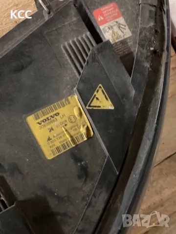 Ляв фар за Волво/ Volvo S40, снимка 2 - Части - 48005384