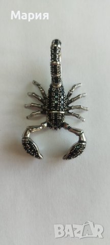 Сребърна висулка - скорпион, снимка 3 - Колиета, медальони, синджири - 43746391