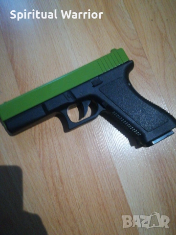 Метален Еърсофт Пистолет Глок, цвят зелен, 0,5 джаула, снимка 2 - Други - 53371434