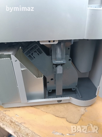 Saeco Royal Digital Plus, снимка 8 - Кафемашини - 48508075