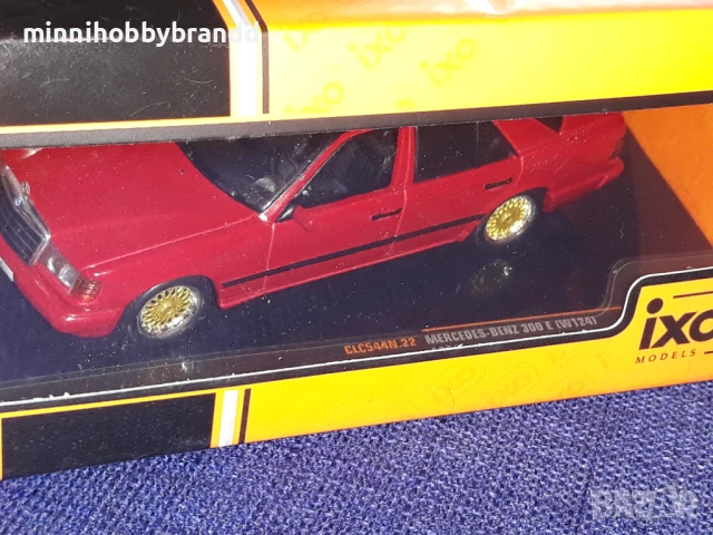 Mercedes Benz 1.43 300E W124 2.6 1984 Ixo