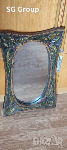 Винтиж огледало с дърворезба от Орех., снимка 2 - Антикварни и старинни предмети - 43435702