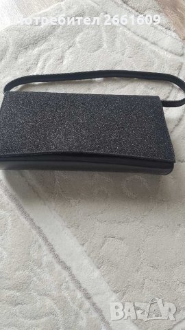 Дамска чанта, снимка 3 - Чанти - 28941551