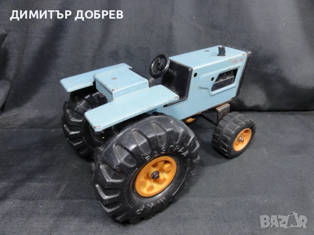 СТАРА РЕТРО СОЦ НРБ МЕТАЛНА ИГРАЧКА ТРАКТОР МИР РАЗГРАД, снимка 5 - Колекции - 52571062
