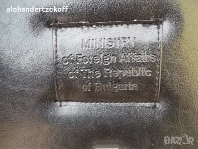 Уникална бизнес чанта за документи лаптоп с лого и етикет, снимка 8 - Подаръци за юбилей - 28708064