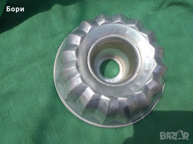 Стара алуминиева форма за кекс БДС, снимка 4 - Съдове за готвене - 33071948