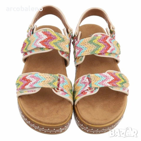 Дамски сандали на танкетка, 3цвята , снимка 5 - Сандали - 50921393