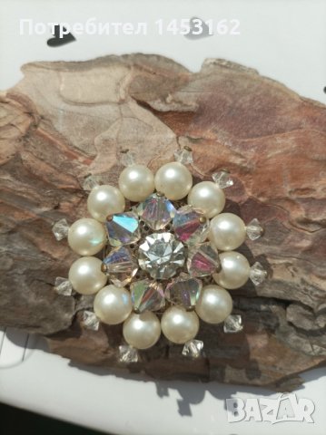 Стара наборна брошка