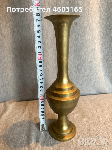 месингова ваза , снимка 2 - Антикварни и старинни предмети - 52868044