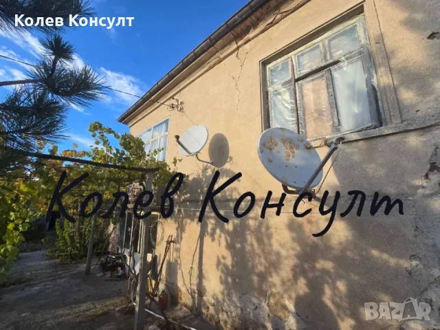 Продавам двуетажна къща в с.Йеросалимово , снимка 1 - Къщи - 47840402