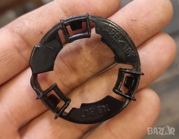 ляв, ксенонов фар- Hella, на части -Audi A6 c5, снимка 9 - Аксесоари и консумативи - 51692777