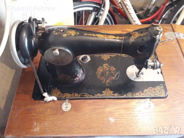 Шевна машина запазена, снимка 2 - Шевни машини - 32399225