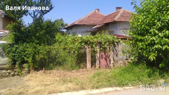 Продавам къща в с. Владимирово общ. Бойчиновци, снимка 2 - Къщи - 42962976