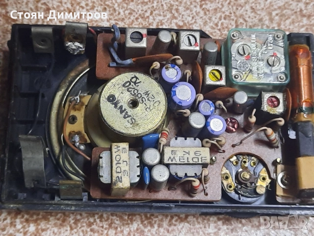 Ретро AM радиоприемник National Panasonic R-1032, снимка 9 - Радиокасетофони, транзистори - 53350412