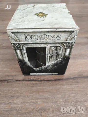 The Lord of the Rings the Fellowship of the Ring DVD Collector’s Set, снимка 4 - DVD филми - 47407406