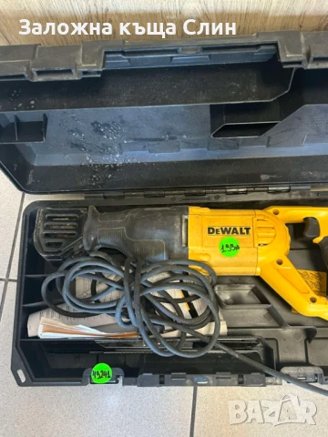 Саблен трион Dewalt DWE305 -QS, снимка 1