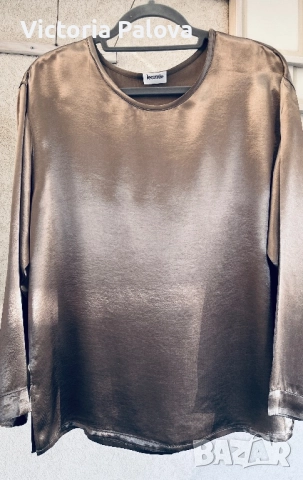 Луксозна блуза LE COMTE satin - елегантен Metallic шик, снимка 10 - Блузи с дълъг ръкав и пуловери - 52430303