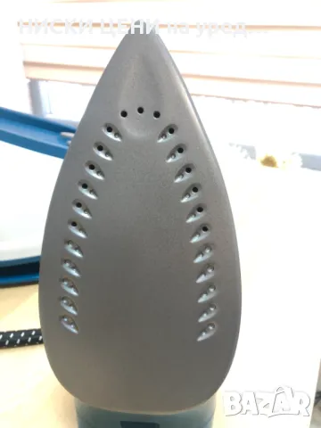 Парната ютия CleanMaxx, 2400W, снимка 2 - Ютии - 48141230