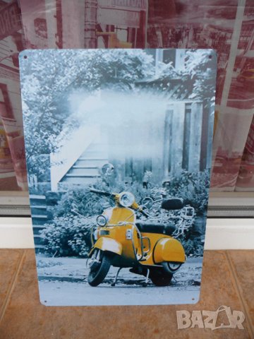 Метална табела мотор мотопед скутер Веспа огледала фарове ретро, снимка 1 - Декорация за дома - 43765451
