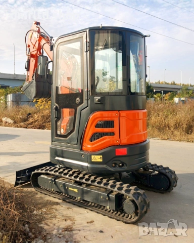 Багер Kubota DT15- с кабина, снимка 2 - Индустриална техника - 53015298