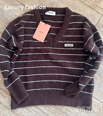 Дамски пуловер Miu Miu, снимка 4 - Блузи с дълъг ръкав и пуловери - 52463569