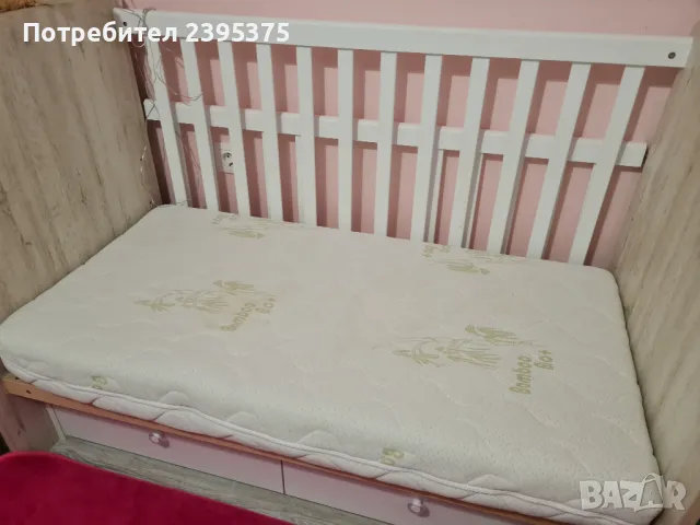Детско легло + матрак, две шкафчета и протектор, снимка 3 - Бебешки легла и матраци - 47880739