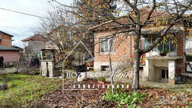 Продава се къща в Долни чифлик , снимка 5 - Къщи - 52480407