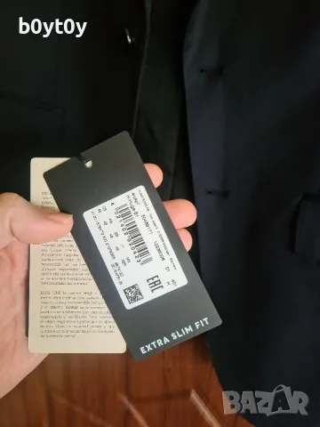 Вълнено сако Hugo Boss в тъмносиньо , снимка 9 - Сака - 50211747